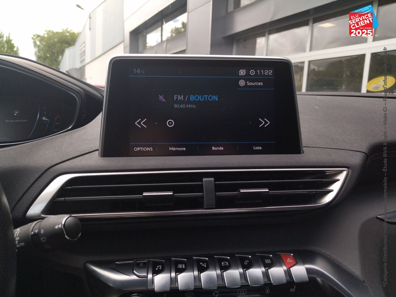 Véhicule d'occasion PEUGEOT 5008 2.0 BLUEHDI 180CH SS GT EAT8 chez Toyota Thionville