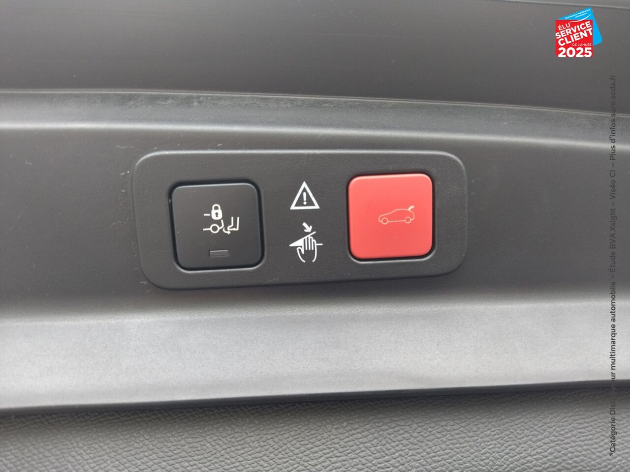 Véhicule d'occasion PEUGEOT 5008 2.0 BLUEHDI 180CH SS GT EAT8 chez Toyota Thionville
