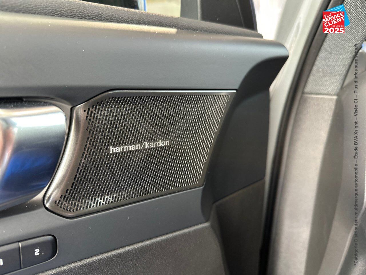 Véhicule d'occasion VOLVO C40 RECHARGE EXTENDED RANGE 252CH ULTIMATE chez Volvo Reims