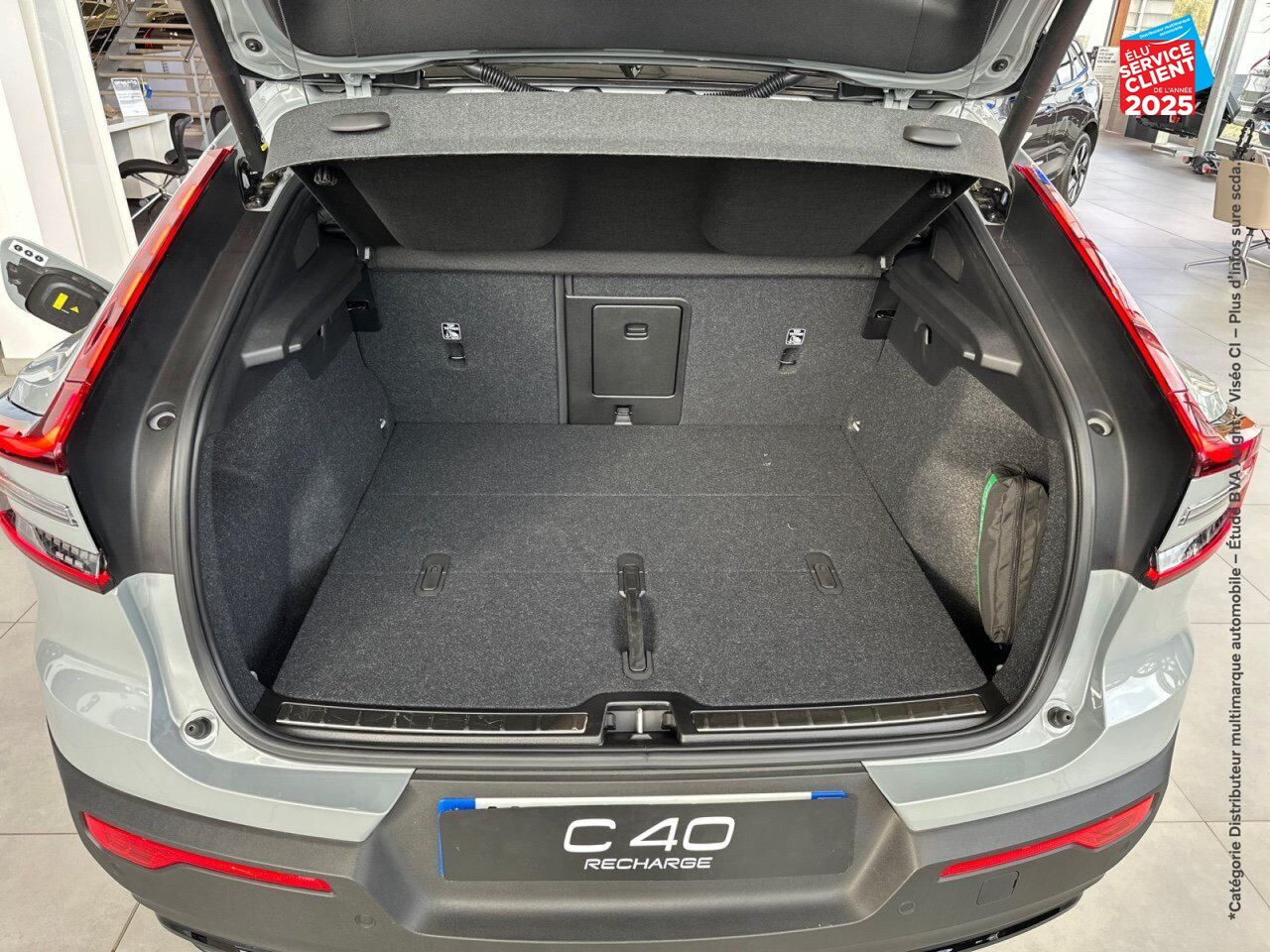Véhicule d'occasion VOLVO C40 RECHARGE EXTENDED RANGE 252CH ULTIMATE chez Volvo Reims