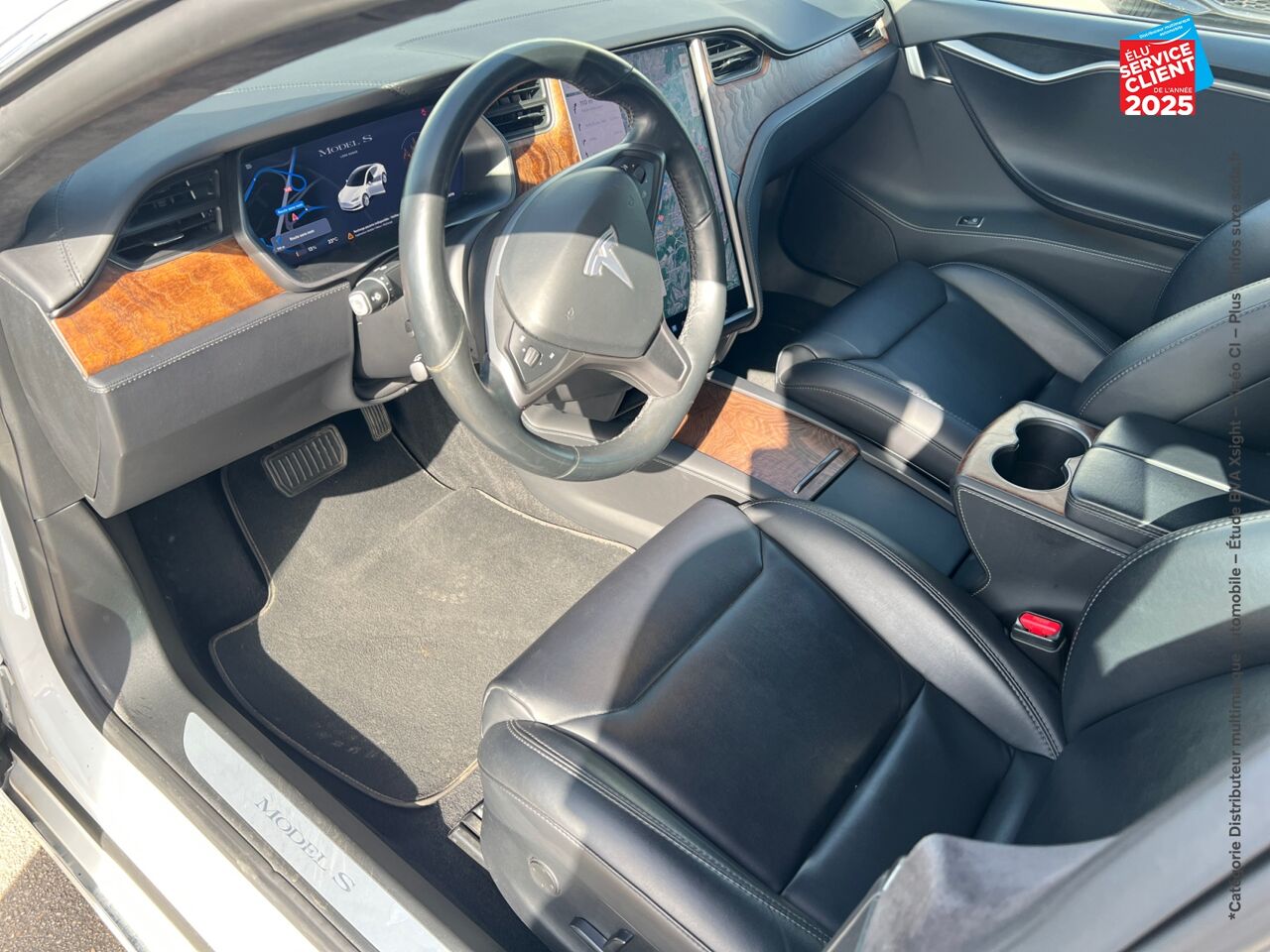 Véhicule d'occasion TESLA MODEL S LONG RANGE SIEGES CUIR GPS chez Renault Saint-Louis