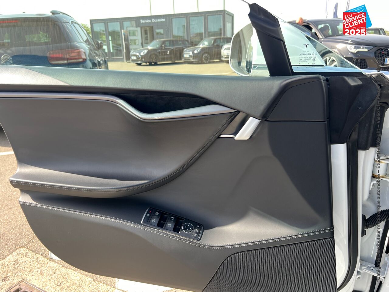 Véhicule d'occasion TESLA MODEL S LONG RANGE SIEGES CUIR GPS chez Renault Saint-Louis