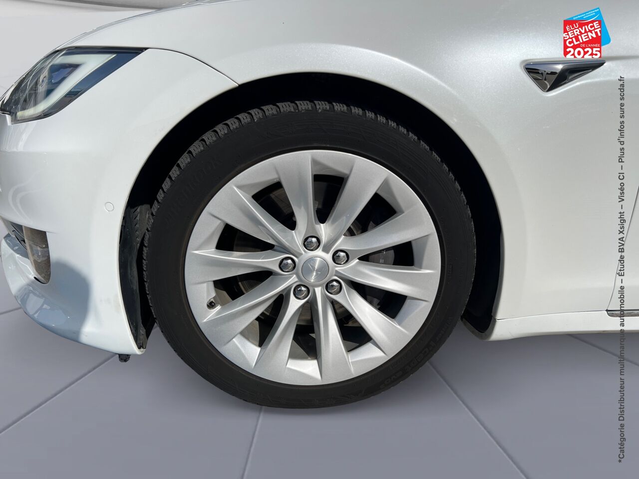 Véhicule d'occasion TESLA MODEL S LONG RANGE SIEGES CUIR GPS chez Renault Saint-Louis