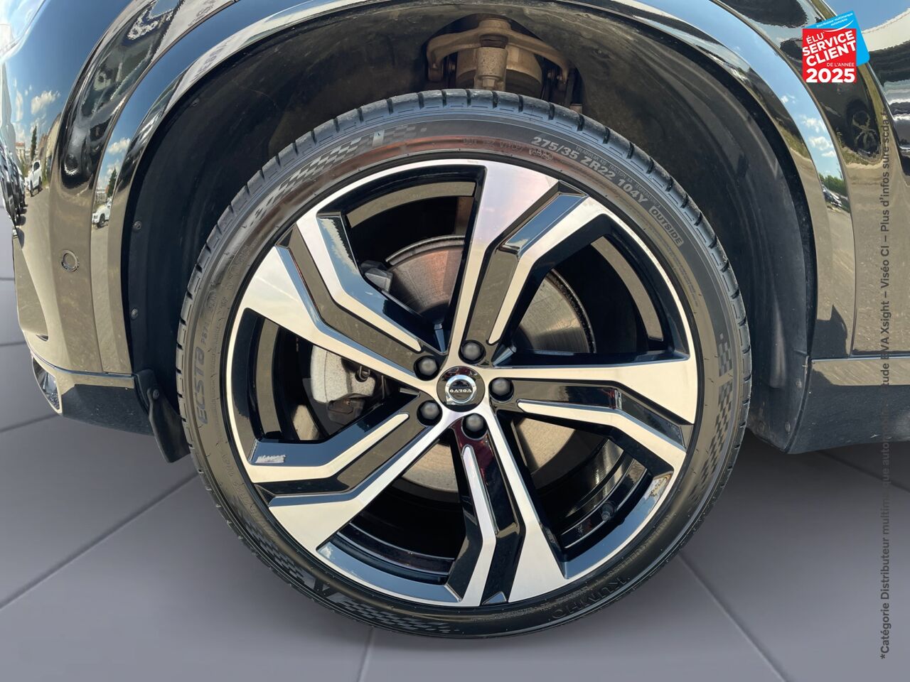 Véhicule d'occasion VOLVO XC90 T8 AWD 310 + 145CH ULTIMATE STYLE DARK GEARTRONIC TPANO SIEGES CUIR CAMERA CARPLAY H/KARDON chez Volvo Chalons