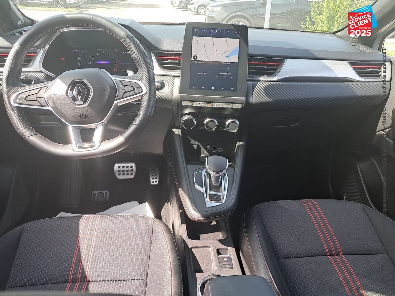 Véhicule d'occasion RENAULT CAPTUR 1.3 TCE MILD HYBRID 160CH RS LINE EDC chez Renault Sélestat