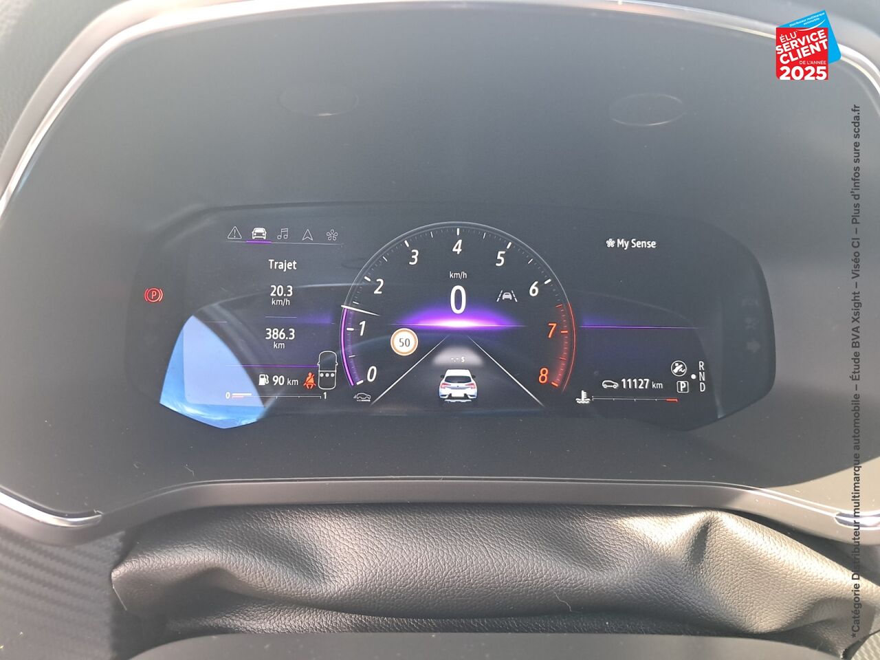 Véhicule d'occasion RENAULT CAPTUR 1.3 TCE MILD HYBRID 160CH RS LINE EDC chez Renault Sélestat