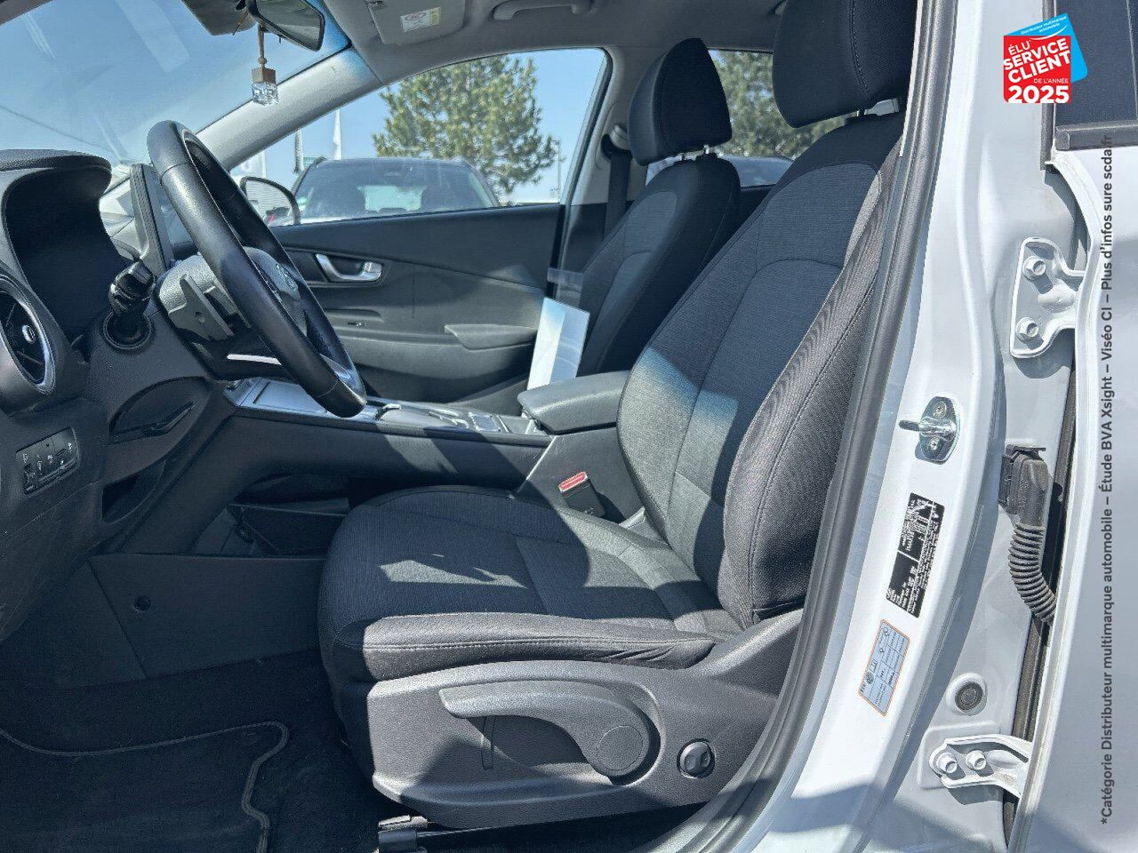 Véhicule d'occasion HYUNDAI KONA ELECTRIC 64KWH - 204CH INTUITIVE CAMERA chez Renault Saint-Louis