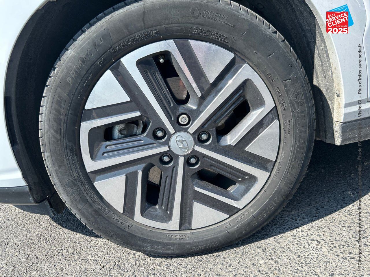 Véhicule d'occasion HYUNDAI KONA ELECTRIC 64KWH - 204CH INTUITIVE CAMERA chez Renault Saint-Louis