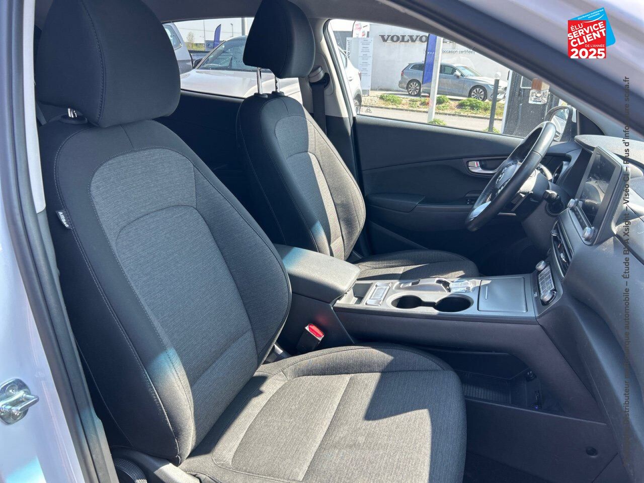 Véhicule d'occasion HYUNDAI KONA ELECTRIC 64KWH - 204CH INTUITIVE CAMERA chez Renault Saint-Louis