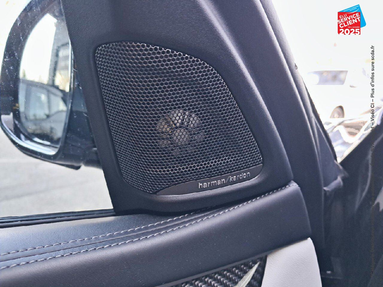 Véhicule d'occasion BMW X6 M 575CH BVA8 TOUVRANT SIEGES CHAUF/CUIR CAMERA H/KARDON HUD chez BMW Besançon