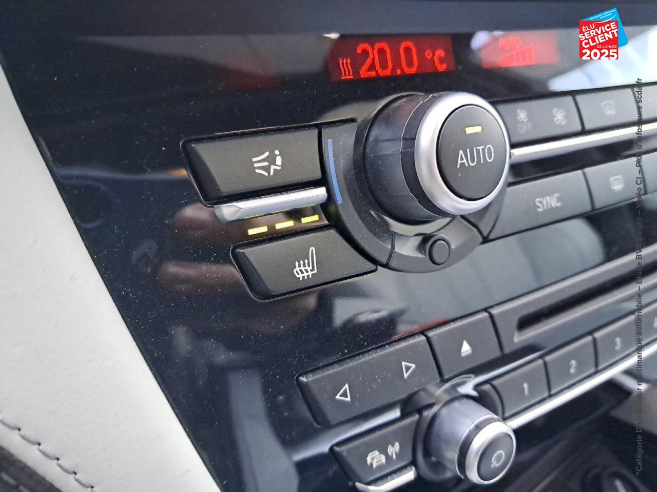 Véhicule d'occasion BMW X6 M 575CH BVA8 TOUVRANT SIEGES CHAUF/CUIR CAMERA H/KARDON HUD chez BMW Besançon