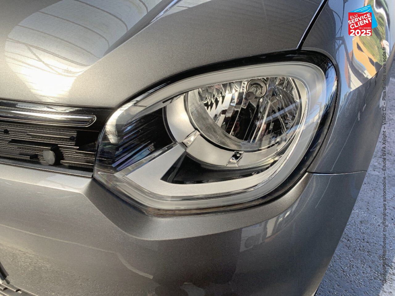 Véhicule d'occasion RENAULT TWINGO E-TECH ELECTRIC EQUILIBRE R80 ACHAT INTEGRAL chez Toyota Sarreguemines