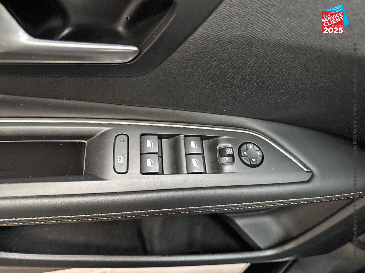 Véhicule d'occasion PEUGEOT 3008 1.5 BLUEHDI 130CH E6.C GT LINE SS EAT8 chez Renault Colmar