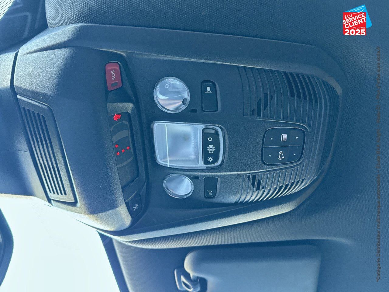 Véhicule d'occasion PEUGEOT 3008 1.2 PURETECH 130CH GT LINE SS EAT6 chez Hyundai Epernay