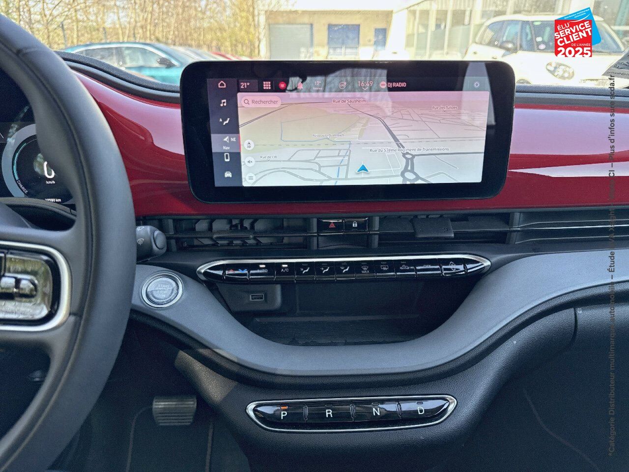 Véhicule d'occasion FIAT 500 E 95CH RED MY23 RADAR AR GPS chez Nissan Montbéliard