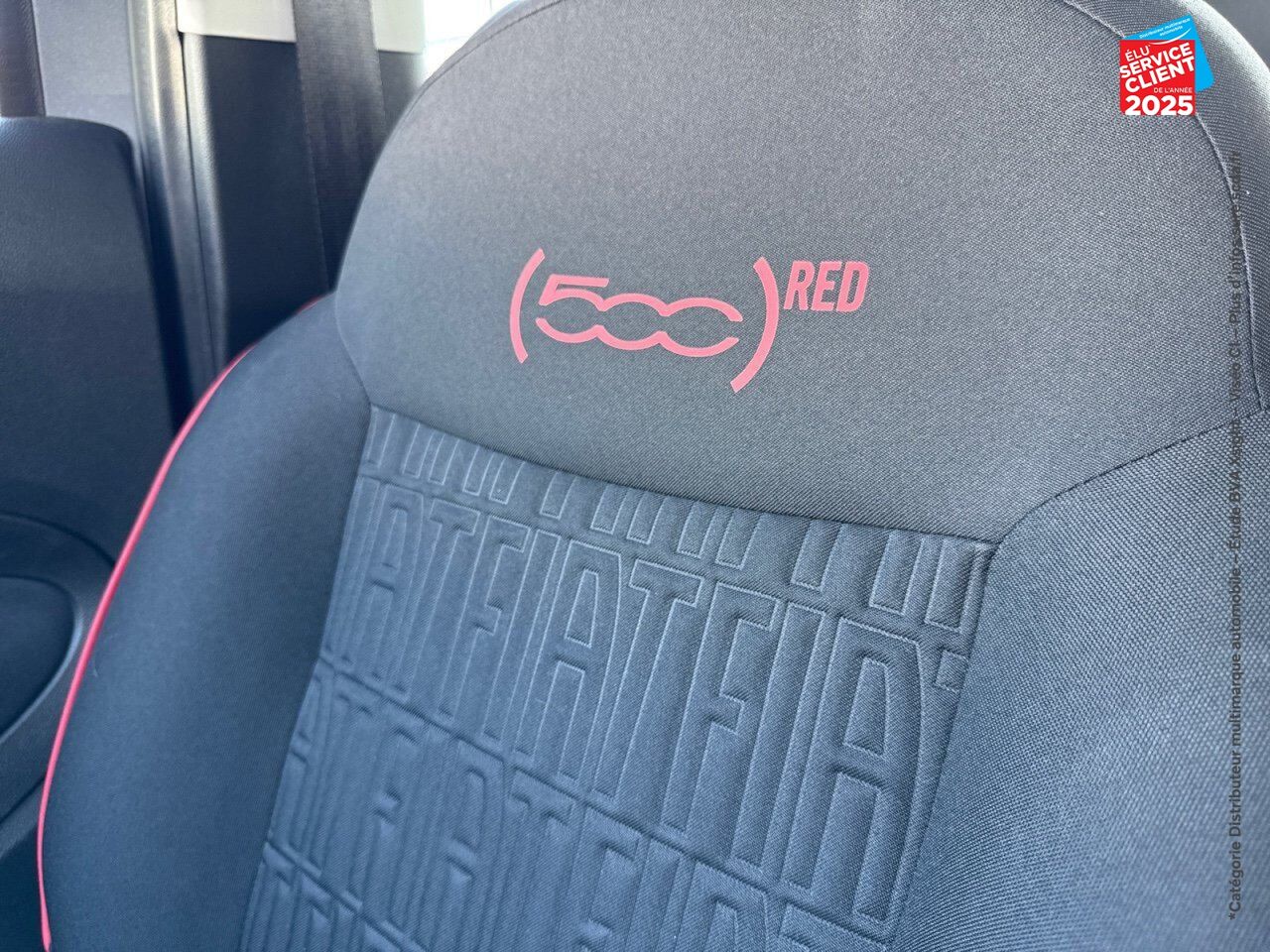 Véhicule d'occasion FIAT 500 E 95CH RED MY23 RADAR AR GPS chez Nissan Montbéliard