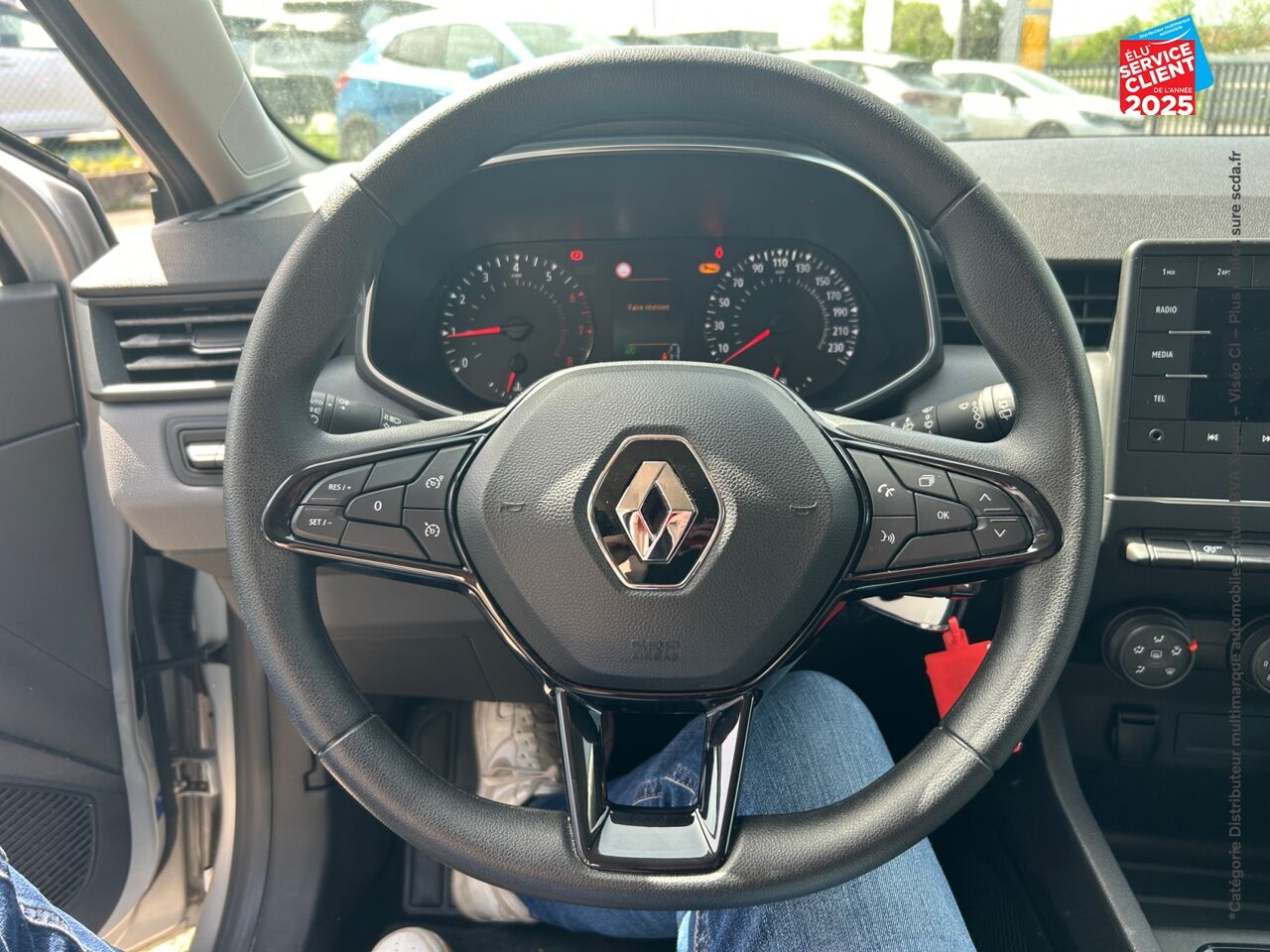 Véhicule d'occasion RENAULT CLIO 1.0 SCE 65CH LIFE chez Toyota Thionville