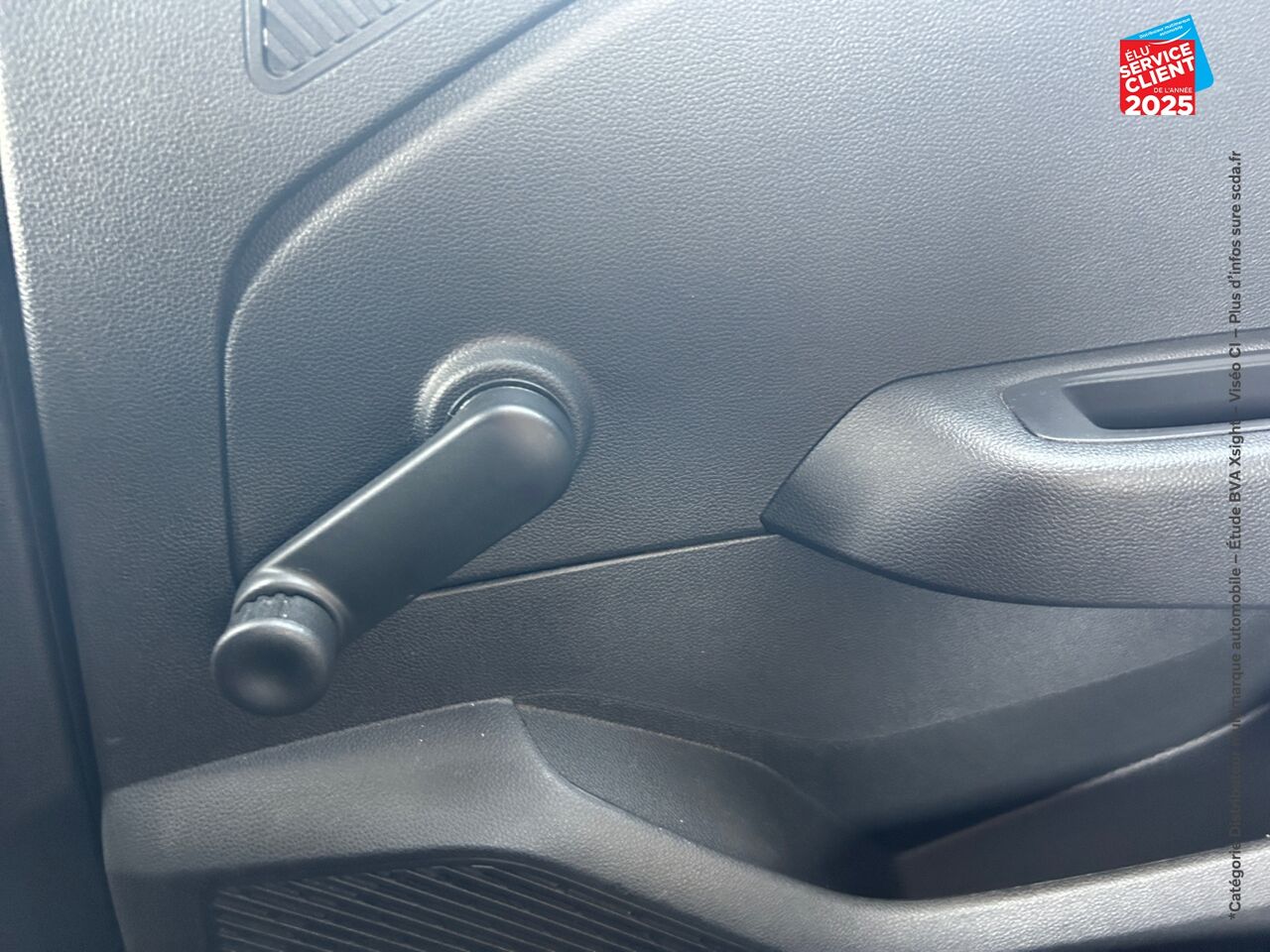 Véhicule d'occasion RENAULT CLIO 1.0 SCE 65CH LIFE chez Toyota Thionville