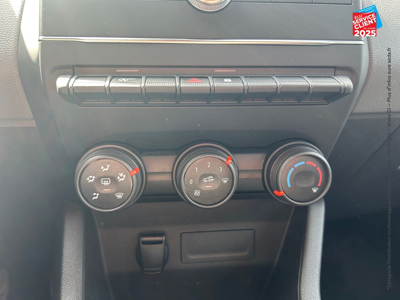 Véhicule d'occasion RENAULT CLIO 1.0 SCE 65CH LIFE chez Toyota Thionville