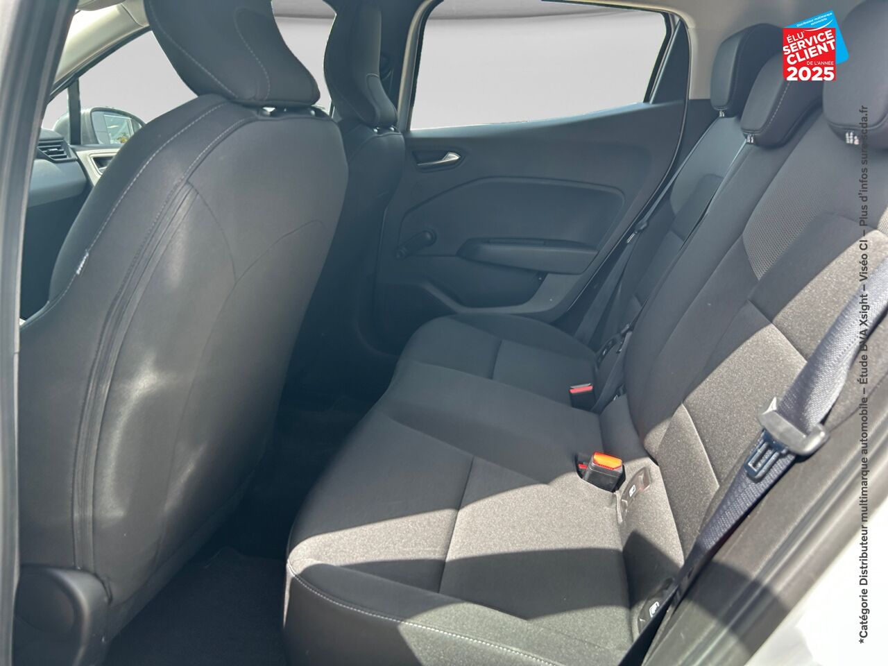Véhicule d'occasion RENAULT CLIO 1.0 SCE 65CH LIFE chez Toyota Thionville