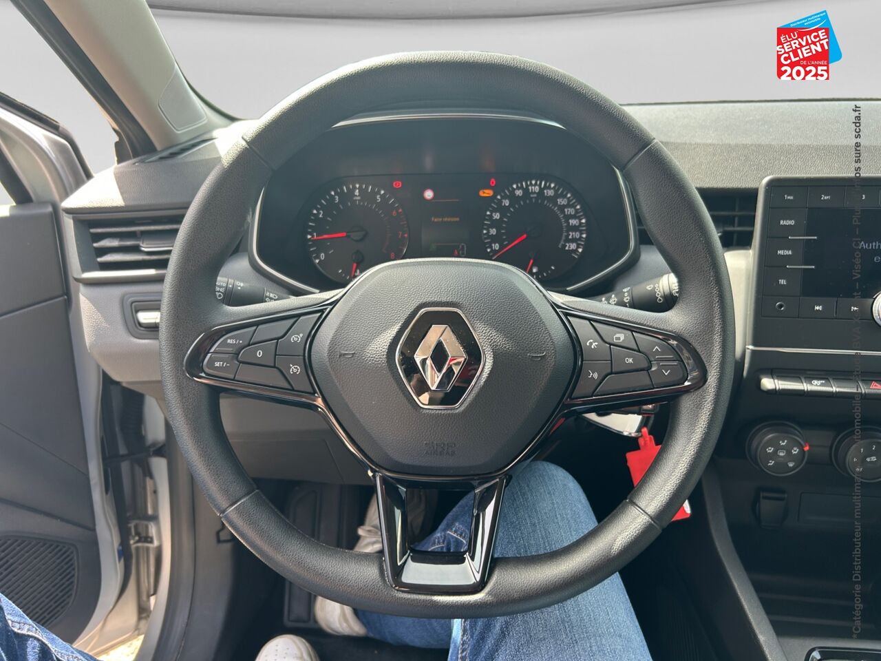 Véhicule d'occasion RENAULT CLIO 1.0 SCE 65CH LIFE chez Toyota Thionville