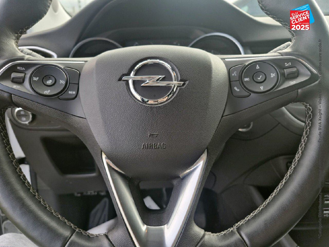 Véhicule d'occasion OPEL CROSSLAND 1.2 TURBO 130CH ULTIMATE BVA chez Opel Saint-Dizier