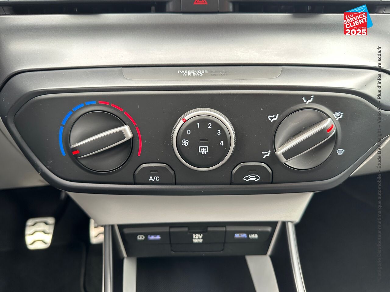 Véhicule d'occasion HYUNDAI BAYON 1.0 T-GDI 100CH HYBRID 48V INTUITIVE CAMERA CARPLAY chez Hyundai Chalons