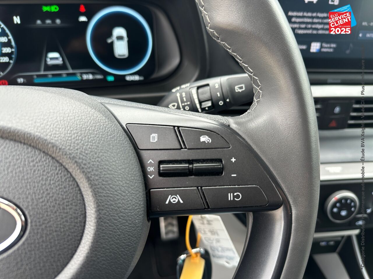 Véhicule d'occasion HYUNDAI BAYON 1.0 T-GDI 100CH HYBRID 48V INTUITIVE CAMERA CARPLAY chez Hyundai Chalons