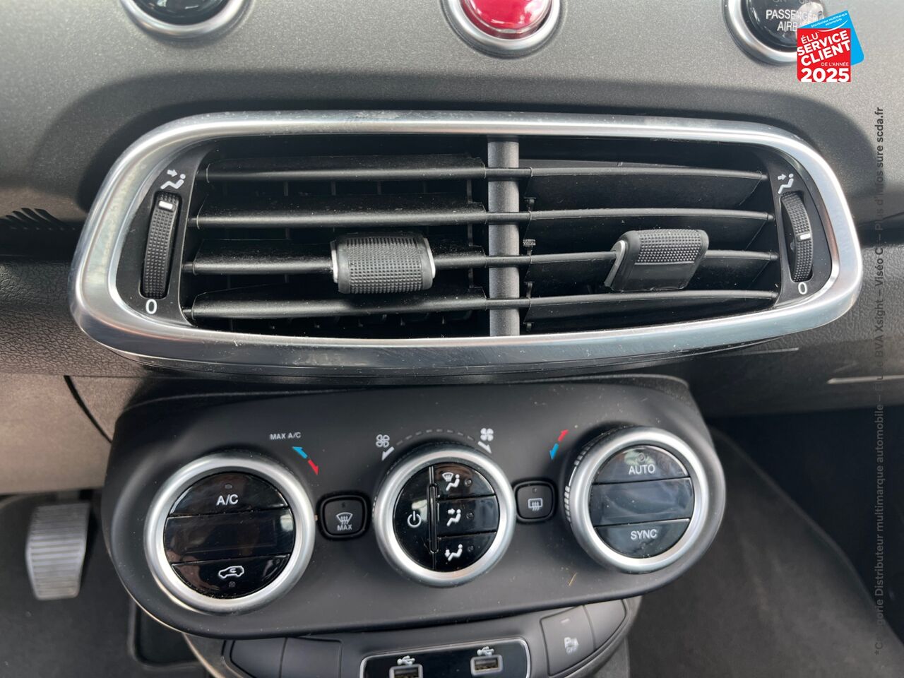 Véhicule d'occasion FIAT 500X 1.0 FIREFLY TURBO T3 120CH CITY CROSS chez Fiat Saint-Etienne