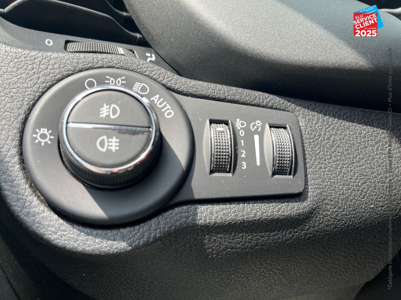 Véhicule d'occasion FIAT 500X 1.0 FIREFLY TURBO T3 120CH CITY CROSS chez Fiat Saint-Etienne