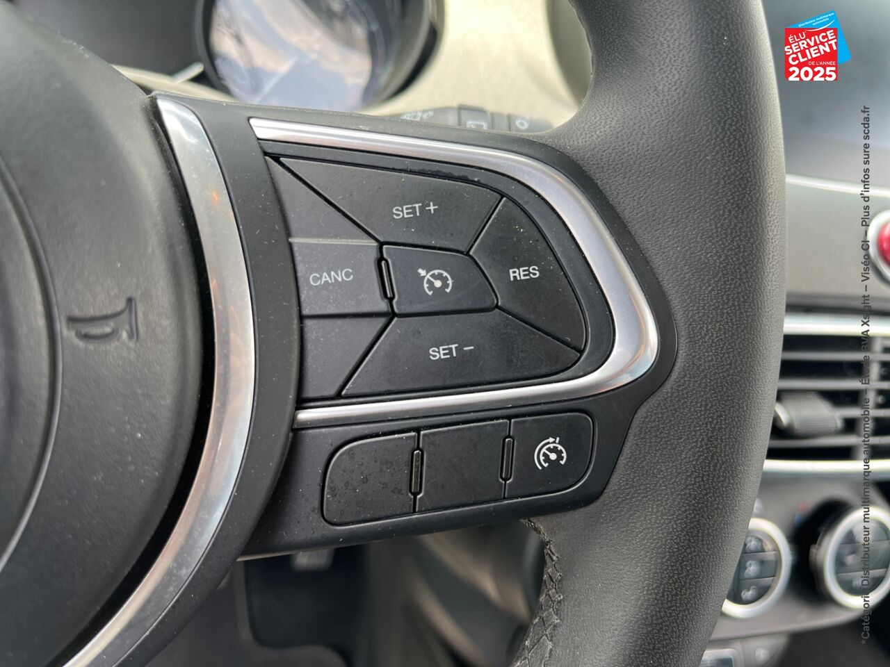 Véhicule d'occasion FIAT 500X 1.0 FIREFLY TURBO T3 120CH CITY CROSS chez Fiat Saint-Etienne