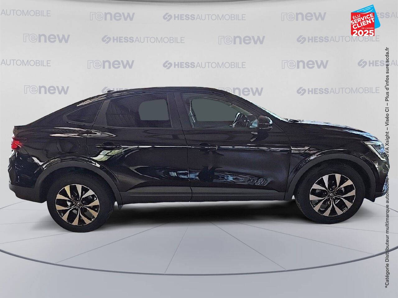Véhicule d'occasion RENAULT ARKANA 1.3 TCE MILD HYBRID 140CH EVOLUTION EDC -22 GPS CAMERA chez Peugeot Sedan