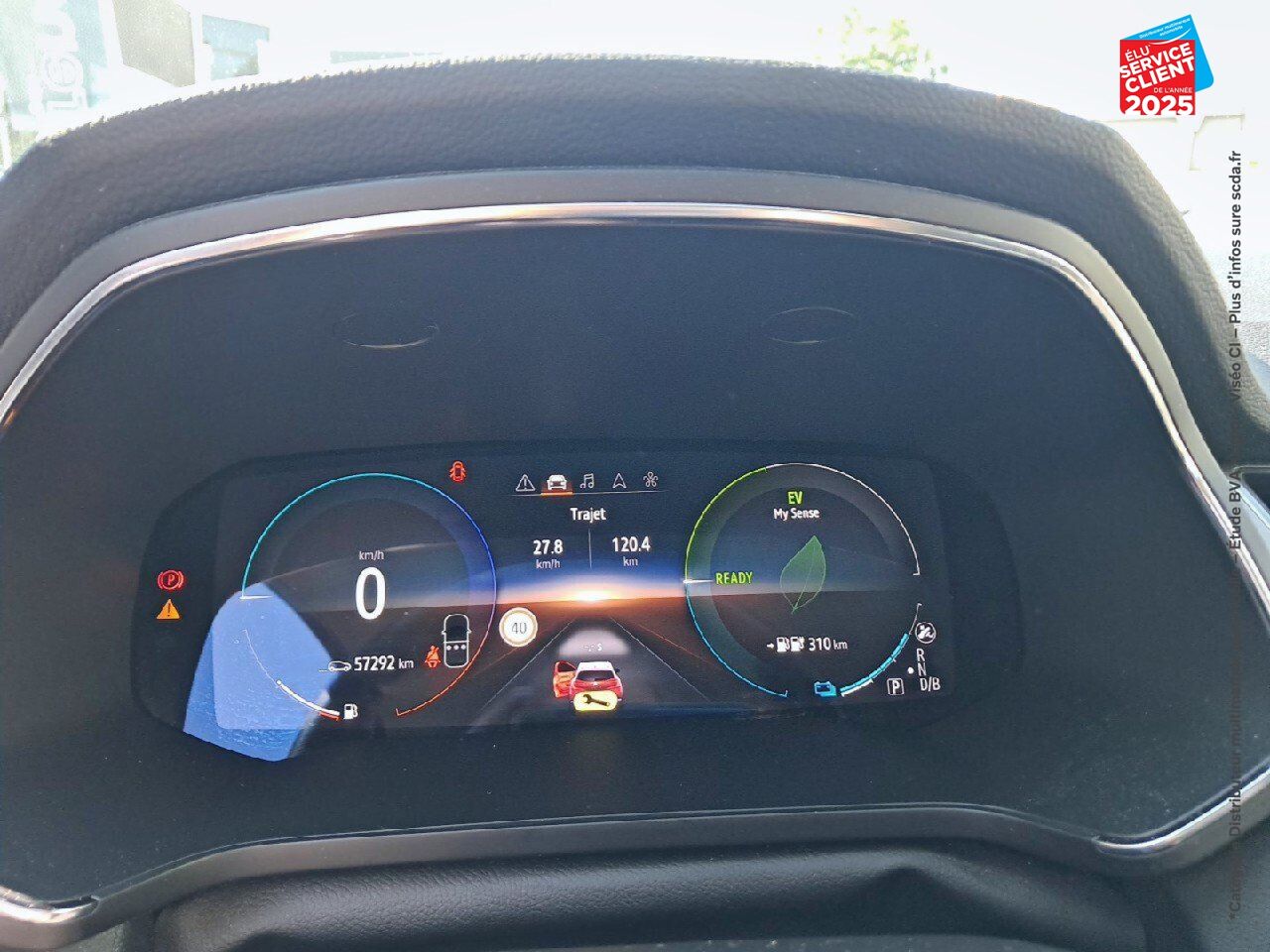 Véhicule d'occasion RENAULT CAPTUR 1.6 E-TECH HYBRIDE RECHARGEABLE 160CH INTENS -21 chez Toyota Thionville