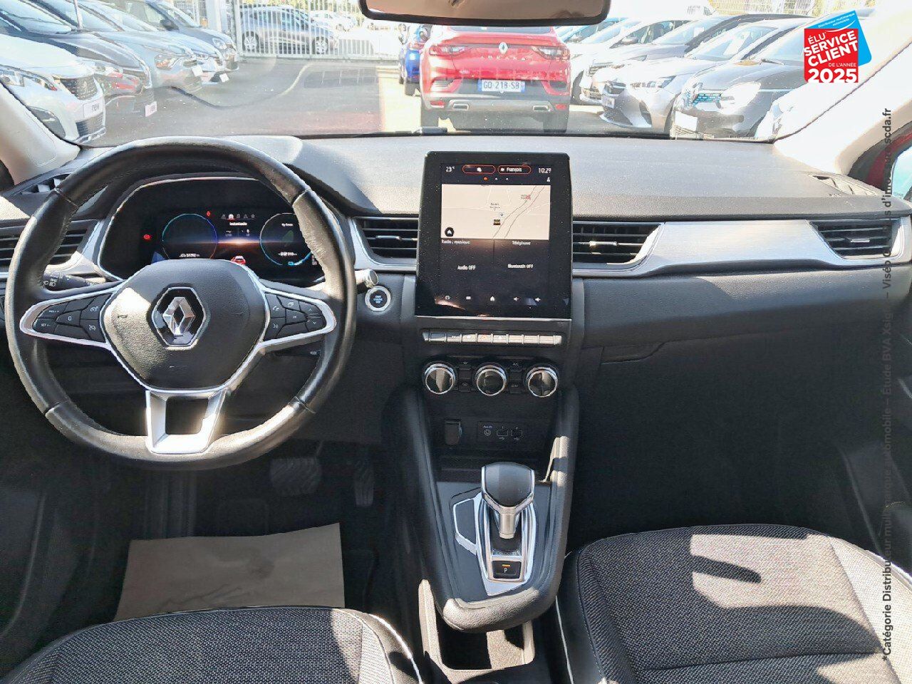 Véhicule d'occasion RENAULT CAPTUR 1.6 E-TECH HYBRIDE RECHARGEABLE 160CH INTENS -21 chez Toyota Thionville