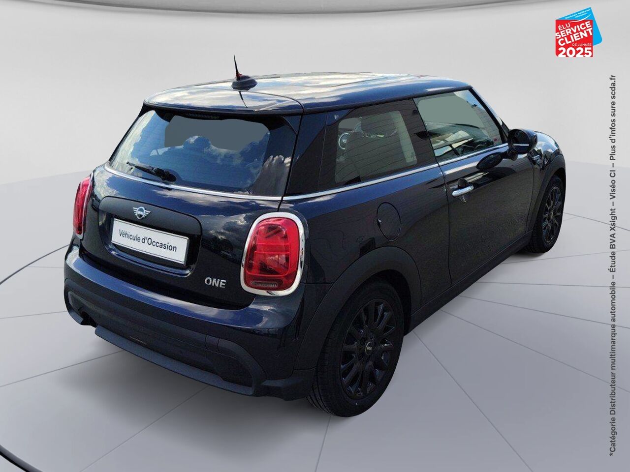 Véhicule d'occasion MINI MINI ONE 102CH EDITION CAMDEN BVA7 TOUVRANT SIEGES CUIR GPS RADAR AR chez MINI Besançon
