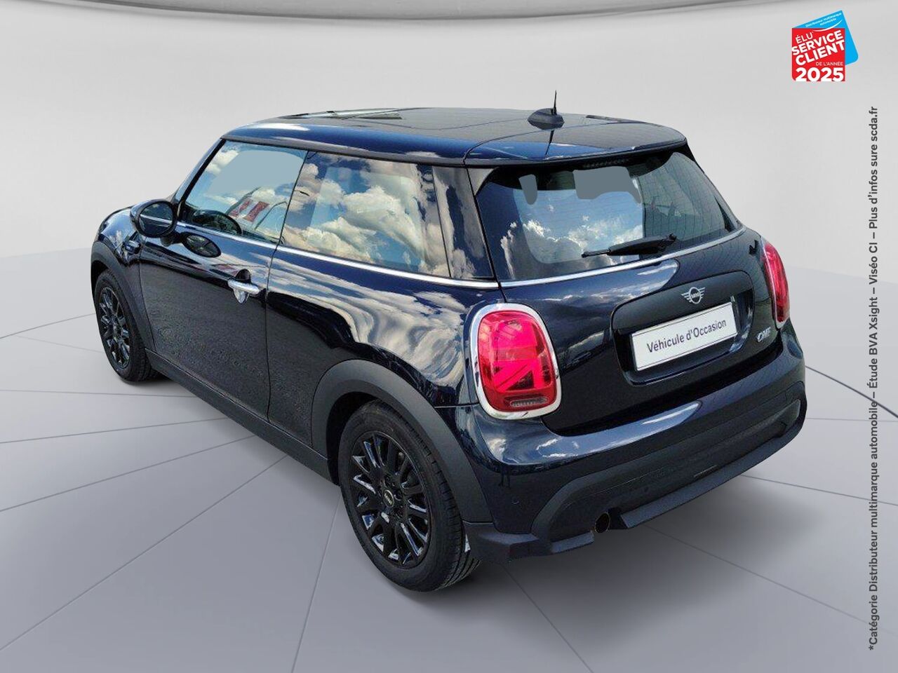 Véhicule d'occasion MINI MINI ONE 102CH EDITION CAMDEN BVA7 TOUVRANT SIEGES CUIR GPS RADAR AR chez MINI Besançon