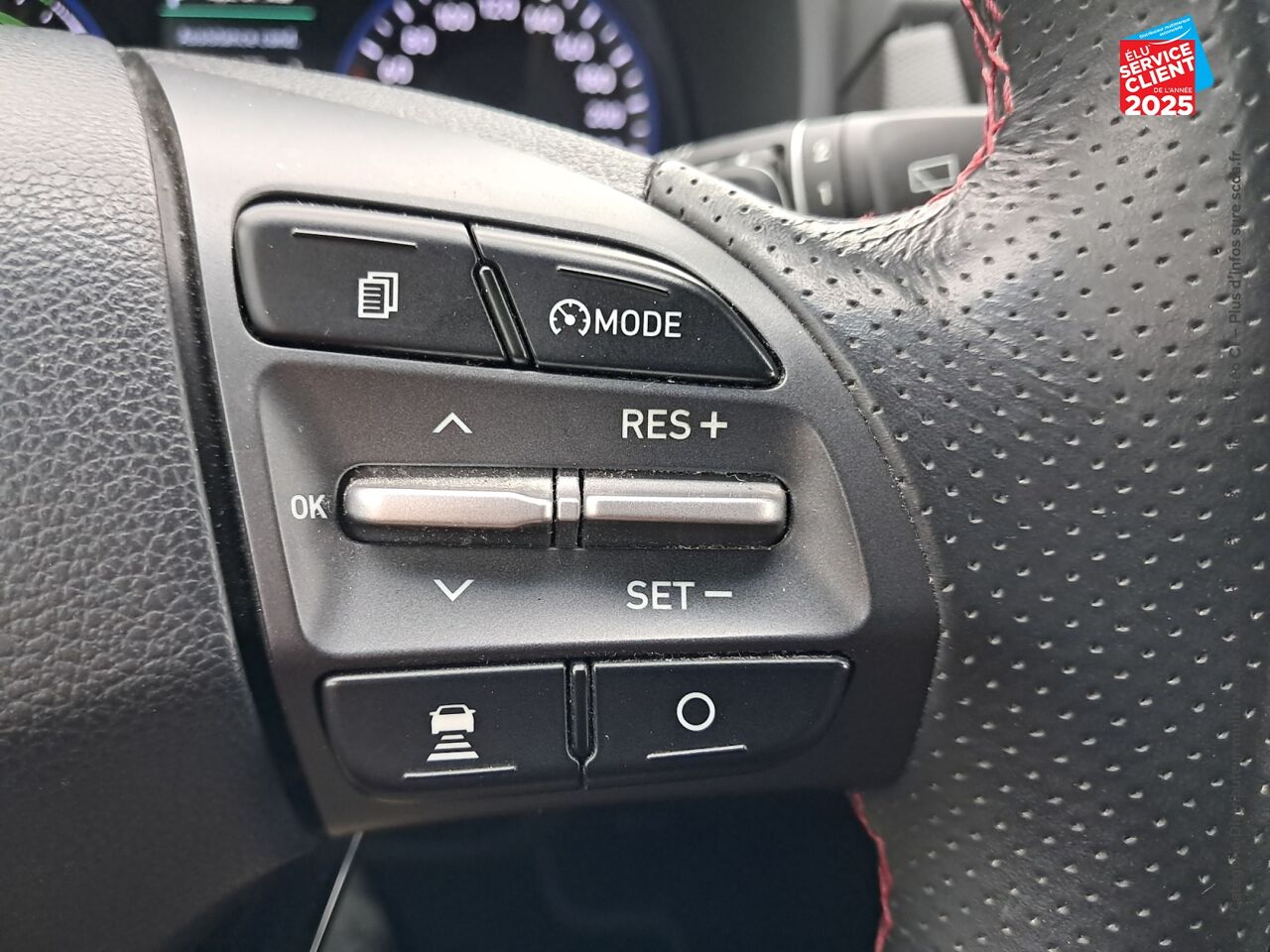 Véhicule d'occasion HYUNDAI KONA 1.6 GDI HYBRID 141 CH EXECUTIVE DCT-6 chez Hyundai Chalons