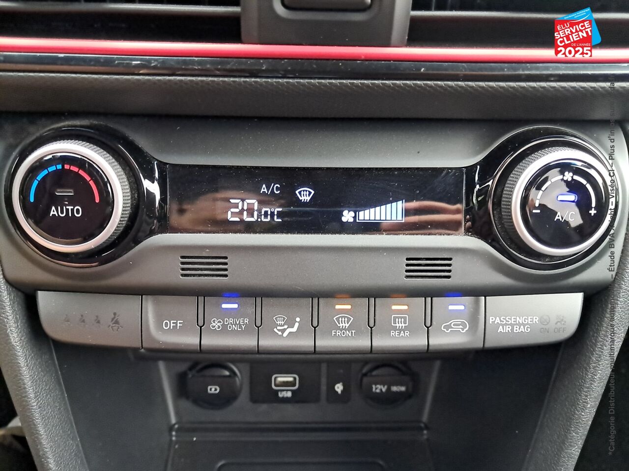 Véhicule d'occasion HYUNDAI KONA 1.6 GDI HYBRID 141 CH EXECUTIVE DCT-6 chez Hyundai Chalons
