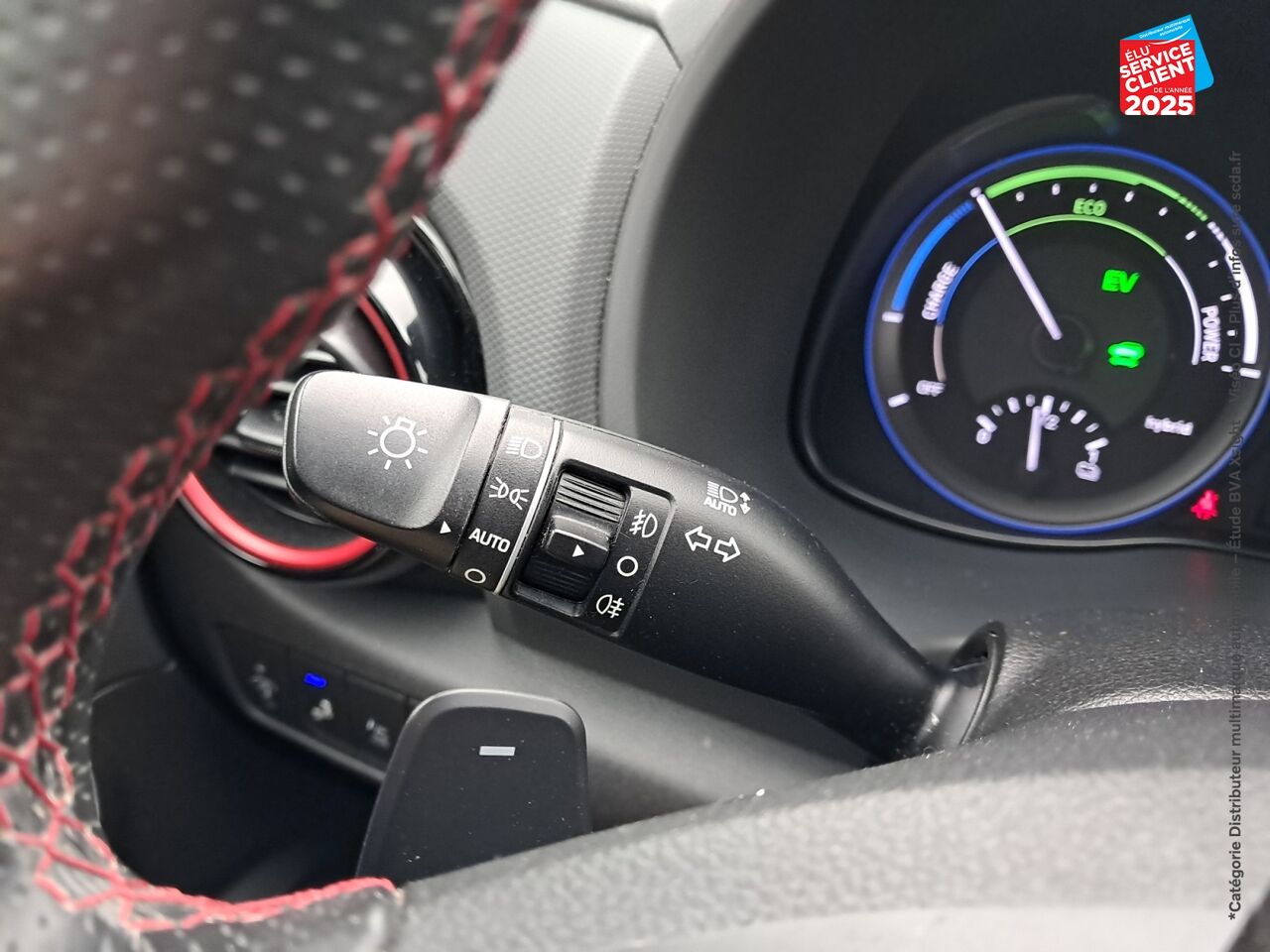 Véhicule d'occasion HYUNDAI KONA 1.6 GDI HYBRID 141 CH EXECUTIVE DCT-6 chez Hyundai Chalons