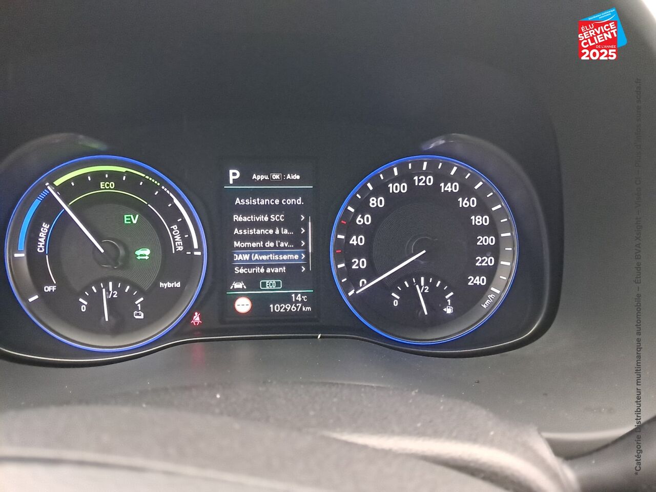 Véhicule d'occasion HYUNDAI KONA 1.6 GDI HYBRID 141 CH EXECUTIVE DCT-6 chez Hyundai Chalons
