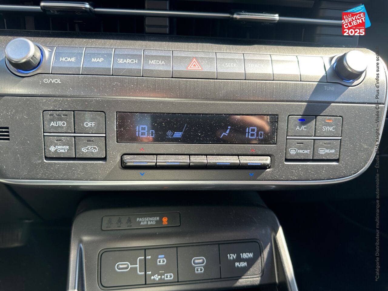 Véhicule d'occasion HYUNDAI KONA 1.6 GDI 129CH HYBRID INTUITIVE DCT-6 GPS CAMERA CARPLAY chez Hyundai Chalons