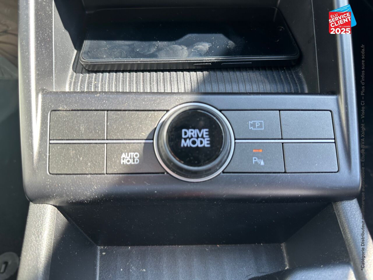 Véhicule d'occasion HYUNDAI KONA 1.6 GDI 129CH HYBRID INTUITIVE DCT-6 GPS CAMERA CARPLAY chez Hyundai Chalons