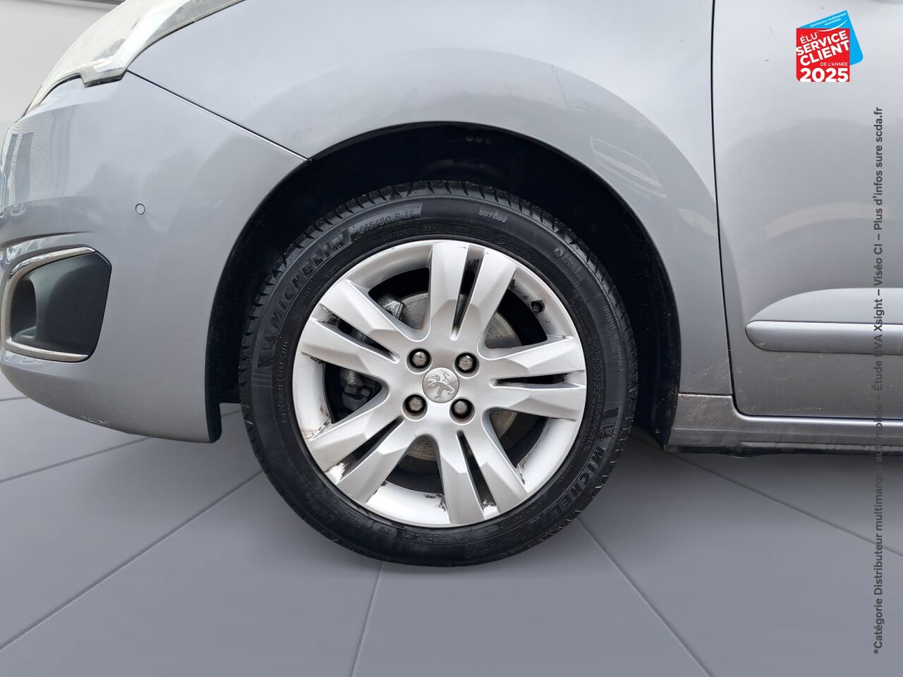 Véhicule d'occasion PEUGEOT 5008 2.0 BLUEHDI 150CH ALLURE S/S 7PL chez Primocar