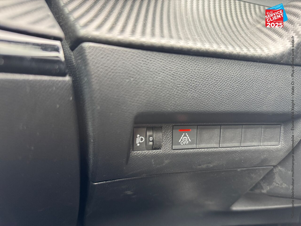 Véhicule d'occasion PEUGEOT 2008 E-2008 136CH ACTIVE chez Hyundai Epernay