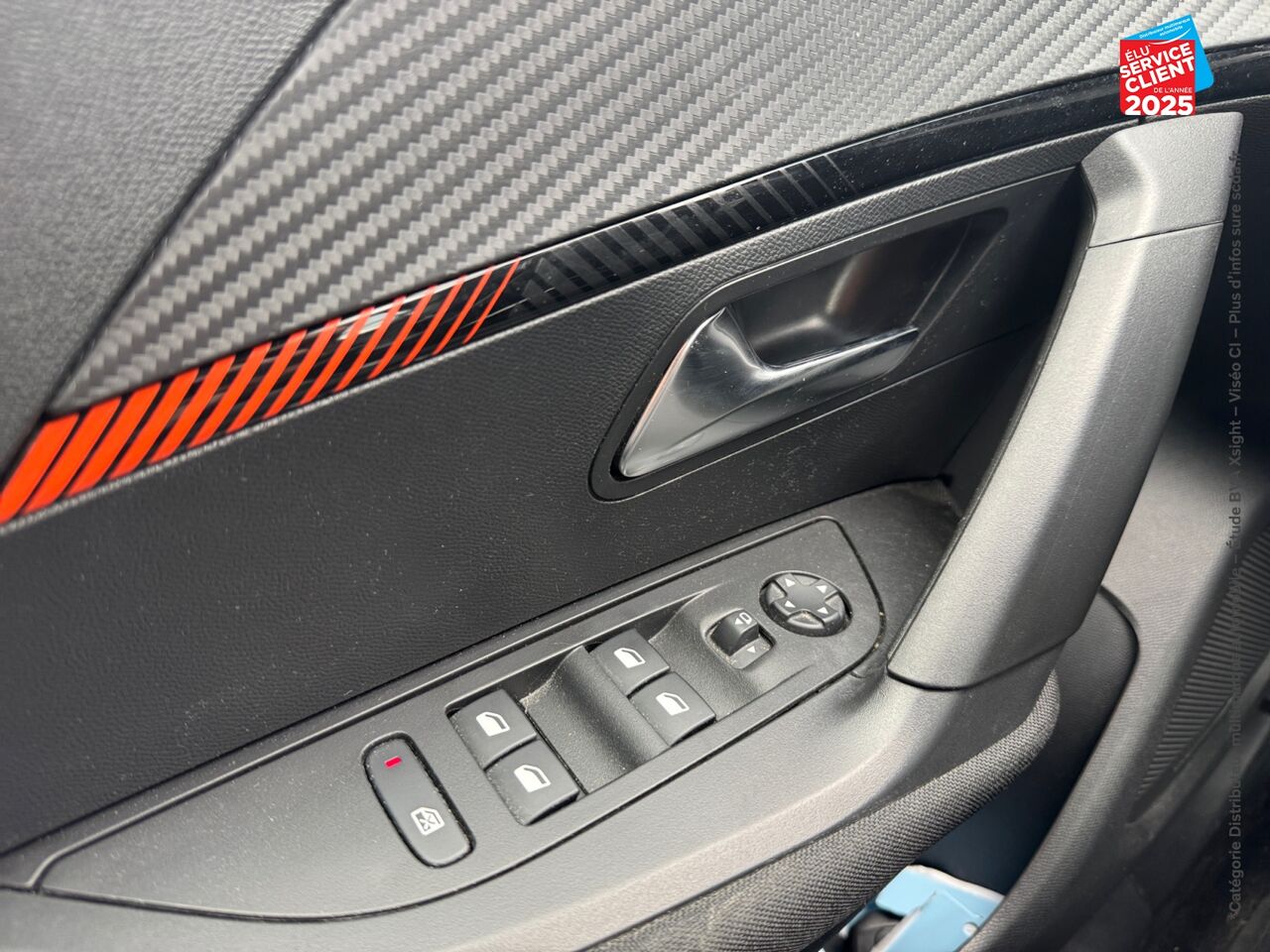 Véhicule d'occasion PEUGEOT 2008 E-2008 136CH ACTIVE chez Hyundai Epernay