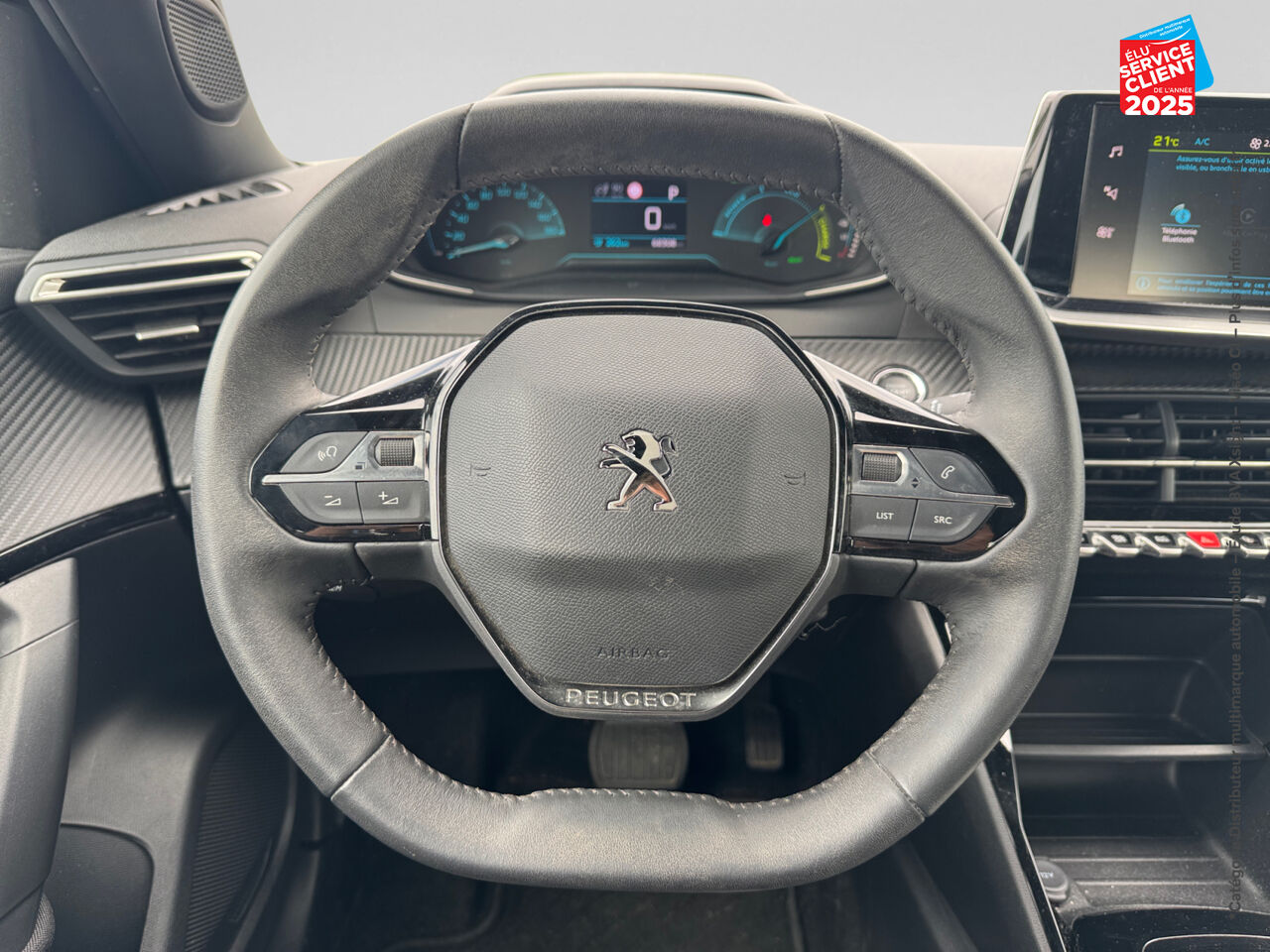 Véhicule d'occasion PEUGEOT 2008 E-2008 136CH ACTIVE chez Hyundai Epernay