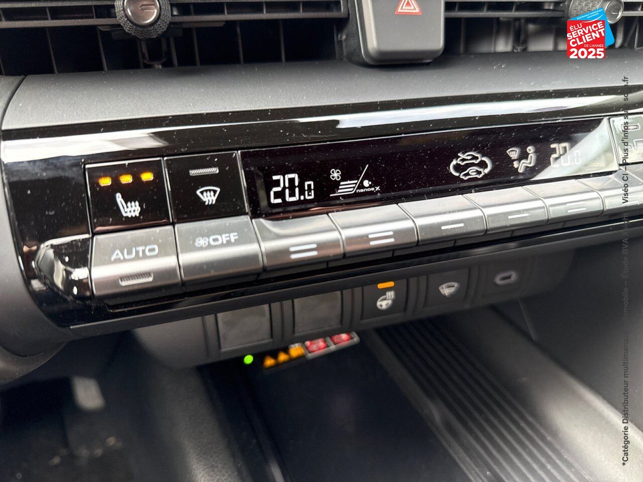 Véhicule d'occasion TOYOTA C-HR 2.0 200CH COLLECTION NG23 SIEGES CHAUF VOLANT CHAUF GPS CAMERA chez Toyota Longwy