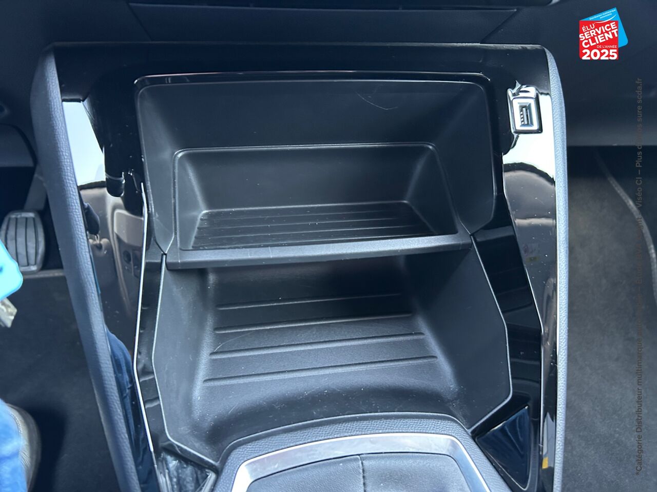 Véhicule d'occasion PEUGEOT 208 1.2 PURETECH 75CH SS STYLE chez Opel Saint-Dizier