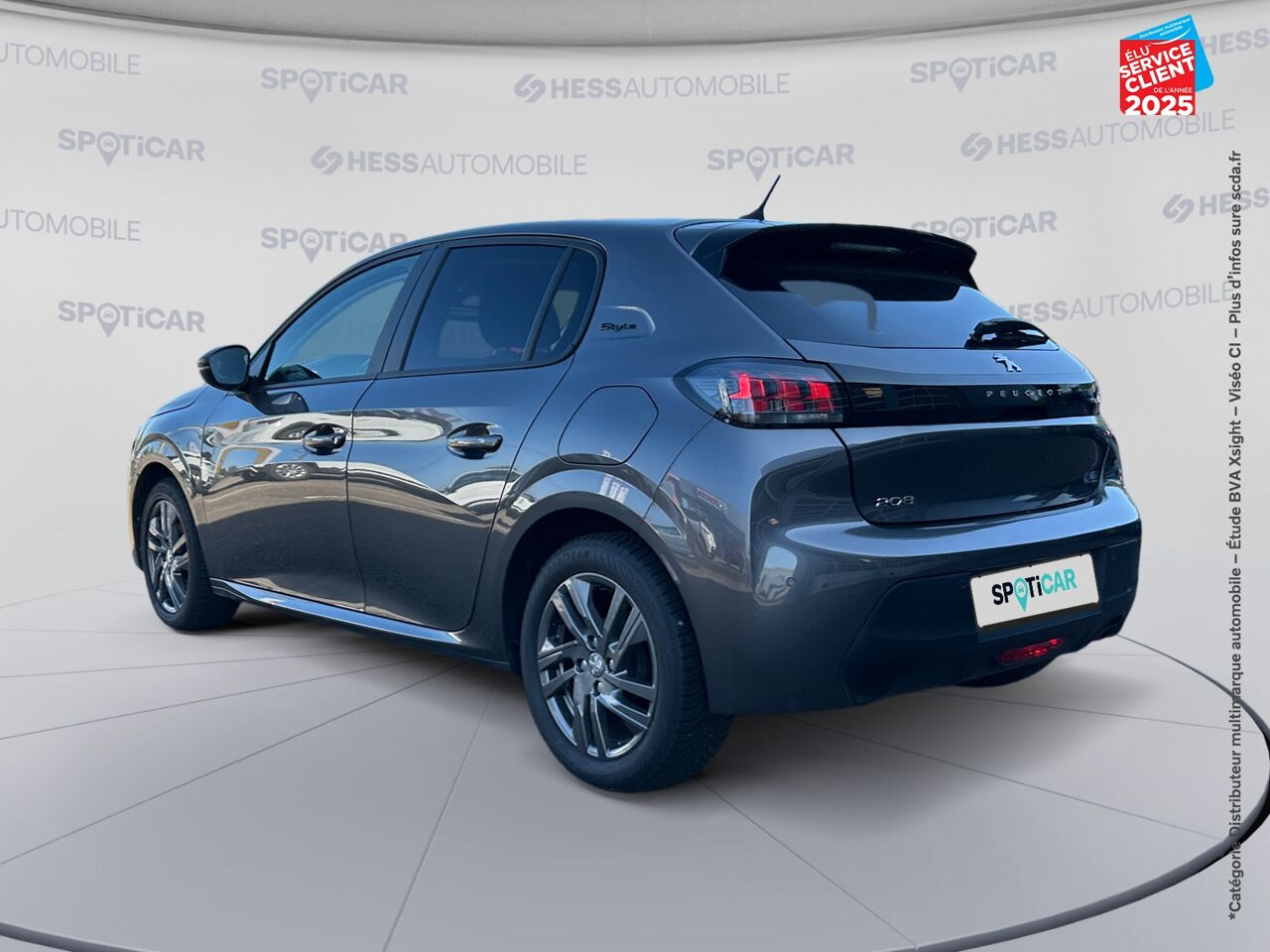 Véhicule d'occasion PEUGEOT 208 1.2 PURETECH 75CH SS STYLE chez Opel Saint-Dizier