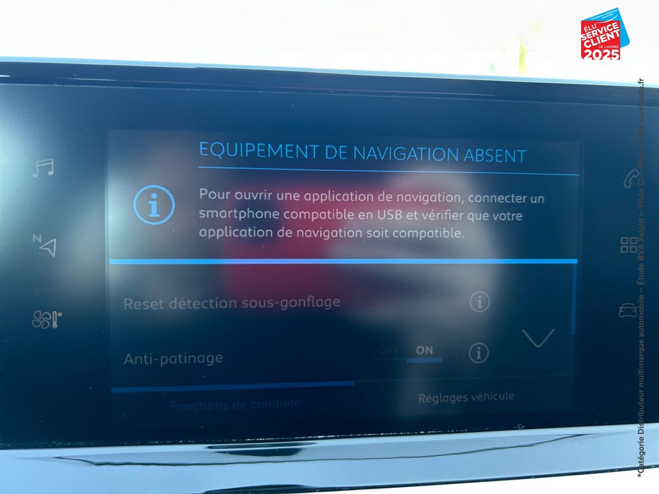 Véhicule d'occasion PEUGEOT 208 1.2 PURETECH 75CH SS STYLE chez Opel Saint-Dizier